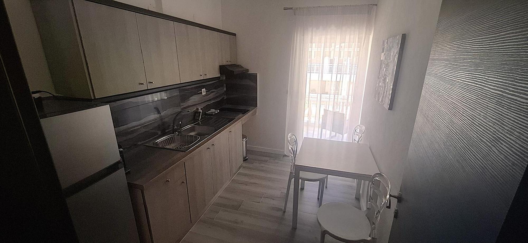Olympiakí Aktí Hotel Kostas מראה חיצוני תמונה