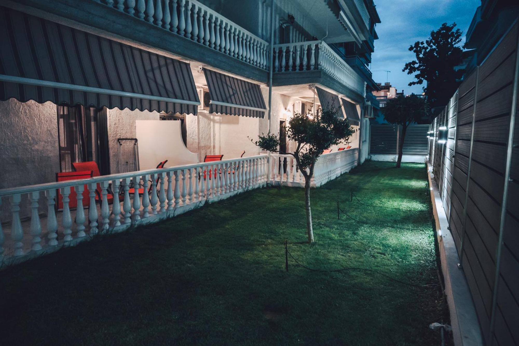 Olympiakí Aktí Hotel Kostas מראה חיצוני תמונה